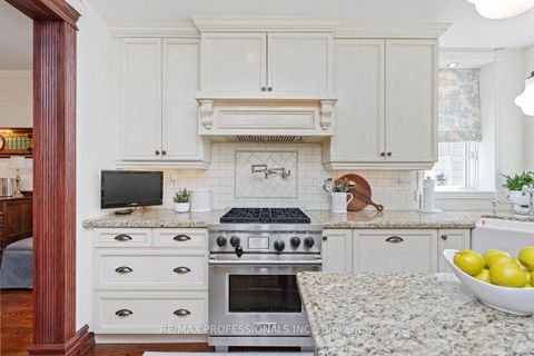 Photo 17 at 202 St Helen's Avenue, Dufferin Grove, Toronto