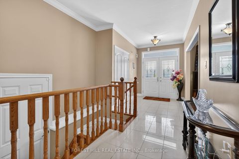 Photo 1 at 17 Amalfi Court, West Woodbridge, Vaughan