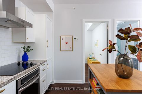 Photo 11 at 209 - 36 Howard Park Avenue, Roncesvalles, Toronto