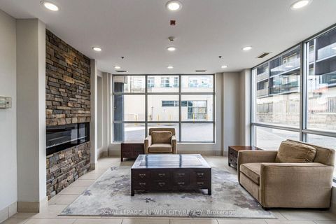 Photo 3 at 907 - 2464 Weston Road, Weston, Toronto