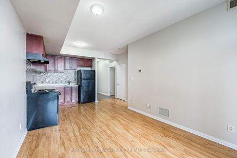 Photo 14 at 907 - 2464 Weston Road, Weston, Toronto