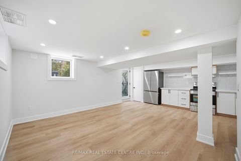 Photo 35 at 109 Glencrest Boulevard, Parkview, Toronto