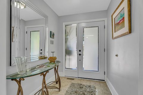 Photo 6 at 14 Squirewood Road, Pleasant View, Toronto