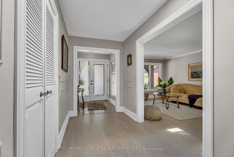 Photo 7 at 14 Squirewood Road, Pleasant View, Toronto