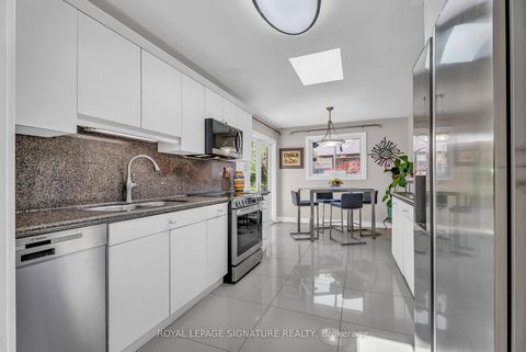 Photo 12 at 14 Squirewood Road, Pleasant View, Toronto