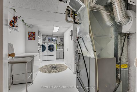 Photo 33 at 14 Squirewood Road, Pleasant View, Toronto