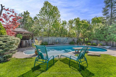 Photo 35 at 14 Squirewood Road, Pleasant View, Toronto
