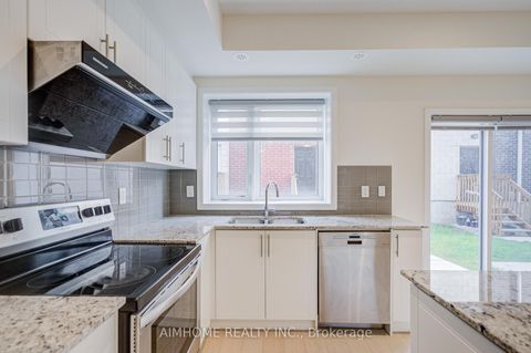 Photo 7 at 135 Frederick Tisdale Drive, CFB, Toronto