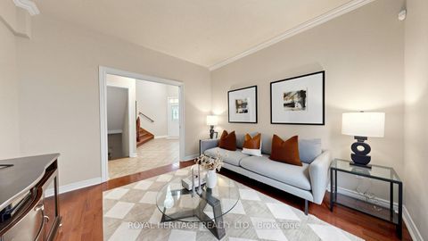 Photo 5 at 3 Kinross Avenue, Brooklin, Whitby