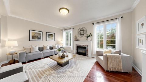 Photo 8 at 3 Kinross Avenue, Brooklin, Whitby