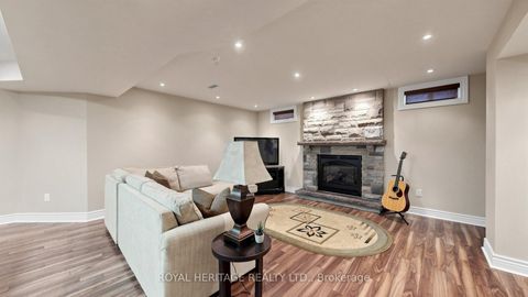 Photo 33 at 3 Kinross Avenue, Brooklin, Whitby