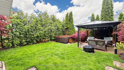 Photo 41 at 3 Kinross Avenue, Brooklin, Whitby