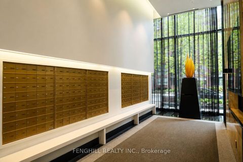 Photo 18 at 1108 - 32 Davenport Road, Annex, Toronto