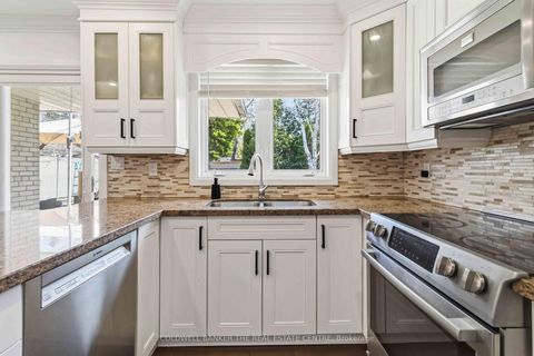 Photo 13 at 42 Neilor Crescent, Markland Wood, Toronto