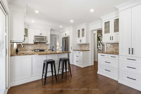 Photo 16 at 42 Neilor Crescent, Markland Wood, Toronto