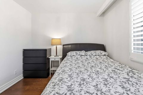 Photo 26 at 42 Neilor Crescent, Markland Wood, Toronto