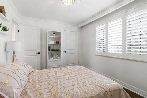 Photo 33 at 42 Neilor Crescent, Markland Wood, Toronto