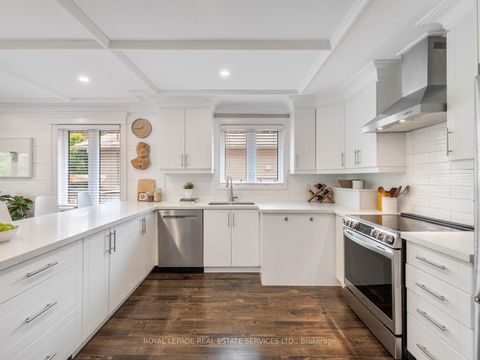 Photo 15 at 148 Wincott Drive, Richview, Toronto