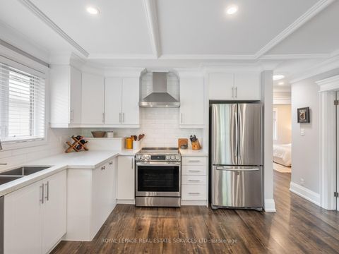 Photo 17 at 148 Wincott Drive, Richview, Toronto