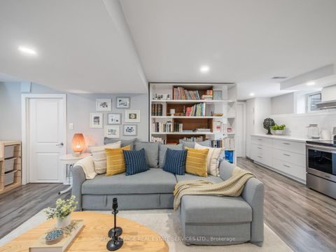 Photo 31 at 148 Wincott Drive, Richview, Toronto