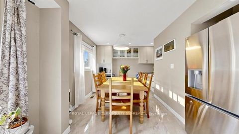 Photo 14 at 115 Micmac Crescent, Pleasant View, Toronto