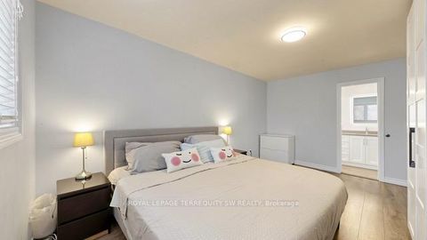 Photo 21 at 115 Micmac Crescent, Pleasant View, Toronto