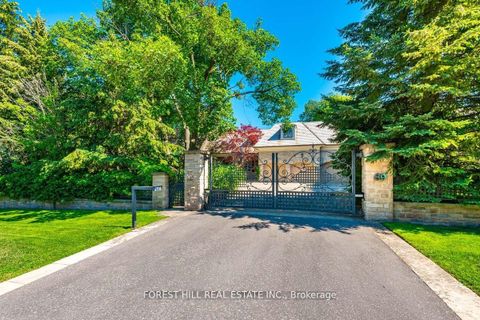 Photo 1 at 89 Old Colony Road, Windfields, Toronto