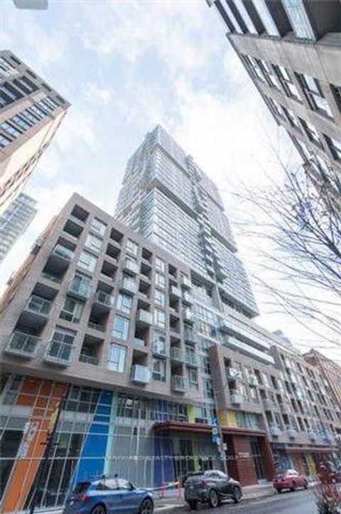 Photo 1 at 513 - 199 Richmond Street W, Waterfront Communities C1, Toronto