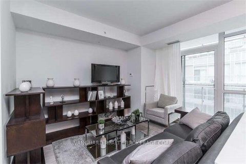 Photo 12 at 513 - 199 Richmond Street W, Waterfront Communities C1, Toronto