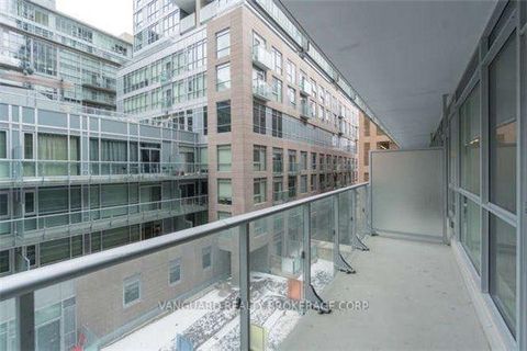 Photo 18 at 513 - 199 Richmond Street W, Waterfront Communities C1, Toronto