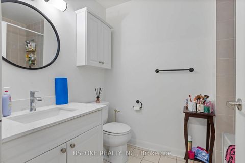Photo 8 at 2904 - 600 Fleet Street, Niagara, Toronto