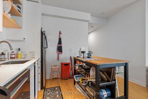 Photo 12 at 2904 - 600 Fleet Street, Niagara, Toronto