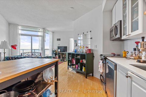 Photo 13 at 2904 - 600 Fleet Street, Niagara, Toronto