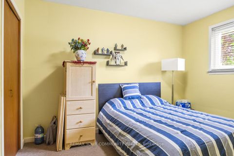 Photo 10 at 3 Shoreview Drive, West Hill, Toronto
