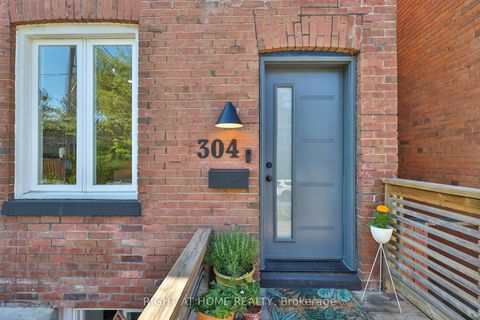 Photo 2 at 304 Riverdale Avenue, Jones, Toronto