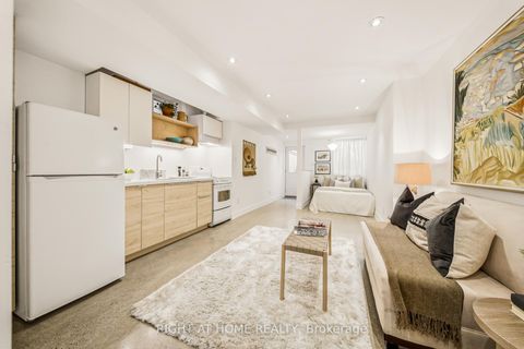 Photo 34 at 304 Riverdale Avenue, Jones, Toronto