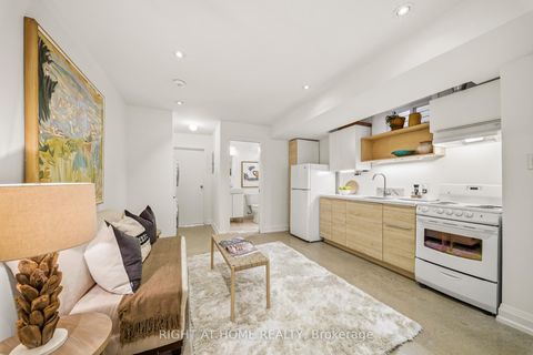 Photo 37 at 304 Riverdale Avenue, Jones, Toronto