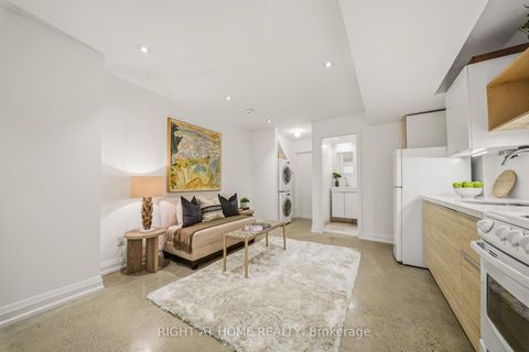 Photo 38 at 304 Riverdale Avenue, Jones, Toronto