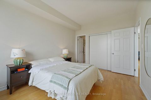 Photo 11 at 514 - 4200 Bathurst Street, Clanton Park, Toronto