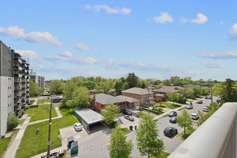 Photo 23 at 514 - 4200 Bathurst Street, Clanton Park, Toronto