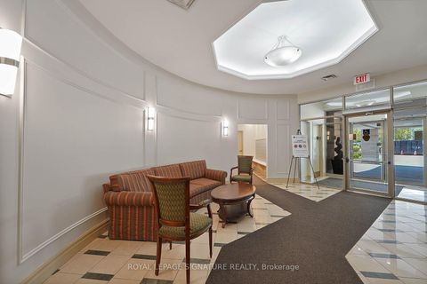 Photo 24 at 514 - 4200 Bathurst Street, Clanton Park, Toronto