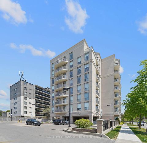 Photo 26 at 514 - 4200 Bathurst Street, Clanton Park, Toronto