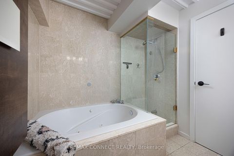 Photo 28 at 4 - 517 Kingston Road, The Beaches, Toronto