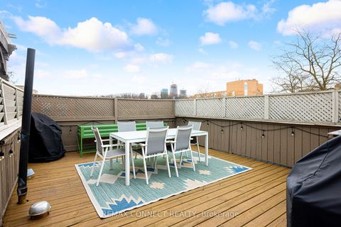 Photo 38 at 4 - 517 Kingston Road, The Beaches, Toronto