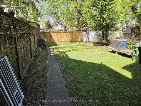 Photo 4 at 118 Ferrier Avenue, Danforth, Toronto