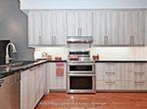 Photo 16 at 18 - 3 Senator Court, Aurora Heights, Aurora