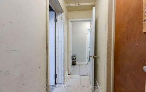 Photo 22 at 226 Bicknell Avenue, Eglinton West, Toronto