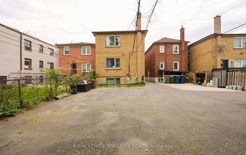 Photo 27 at 226 Bicknell Avenue, Eglinton West, Toronto