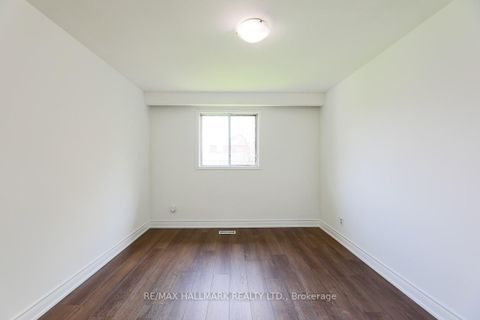 Photo 11 at 767 Midland Avenue, Kennedy Park, Toronto