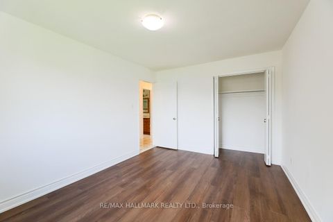 Photo 12 at 767 Midland Avenue, Kennedy Park, Toronto